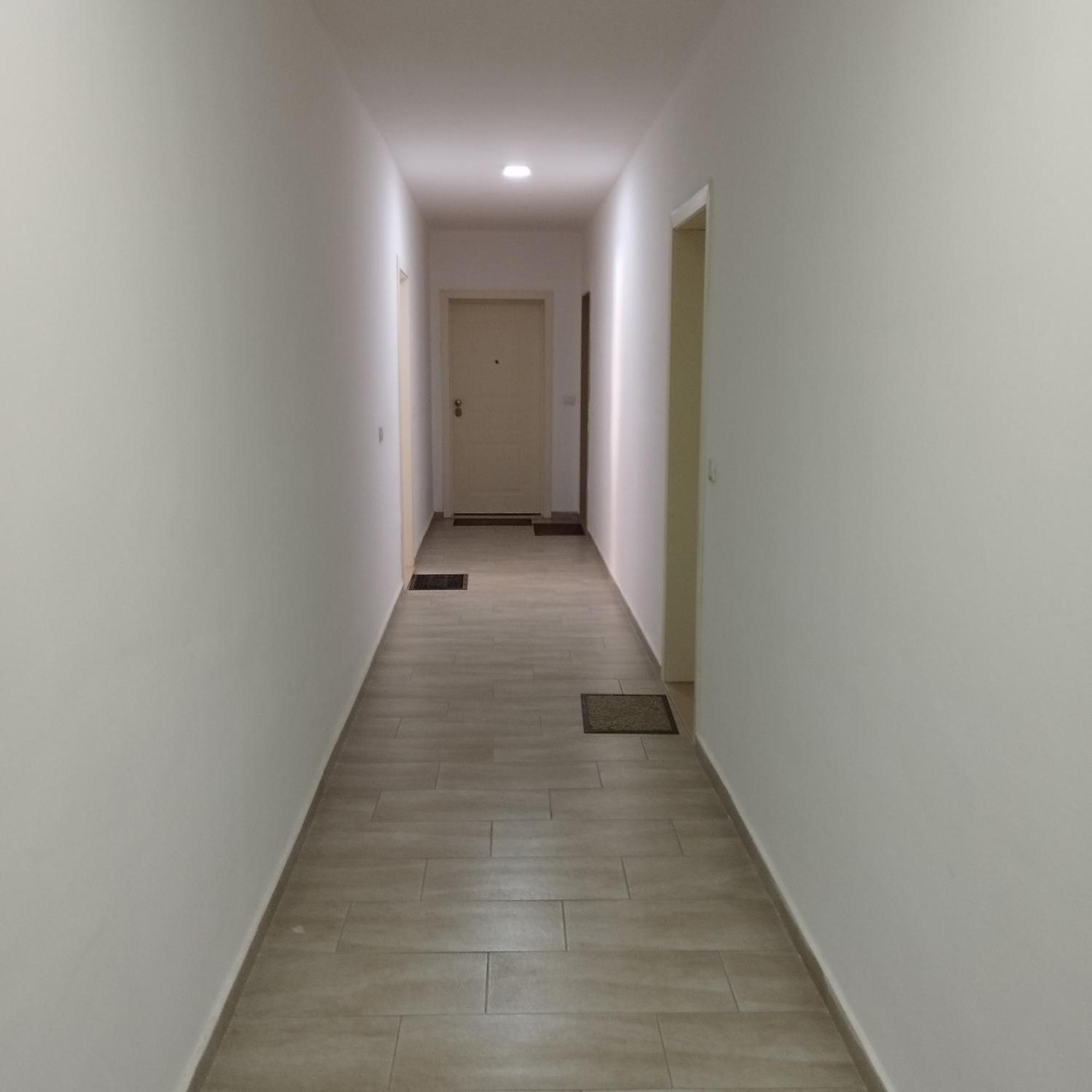 Hergi Apartament Вльора Екстер'єр фото