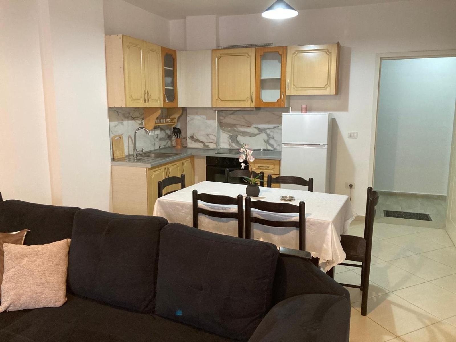 Hergi Apartament Вльора Екстер'єр фото